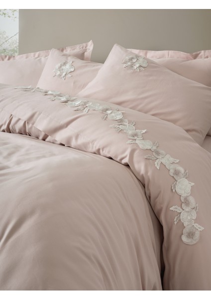 3D Nakışlı Saten Çift Kişilik Nevresim Takımı Zena Lila fiyatları