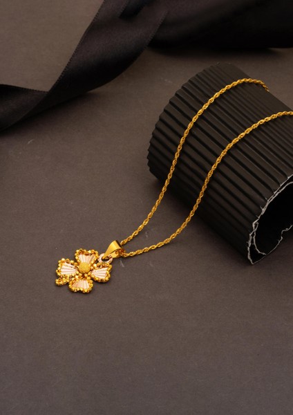 Yonca Işıltısı 14 Ayar Altın Kolye fırsatları