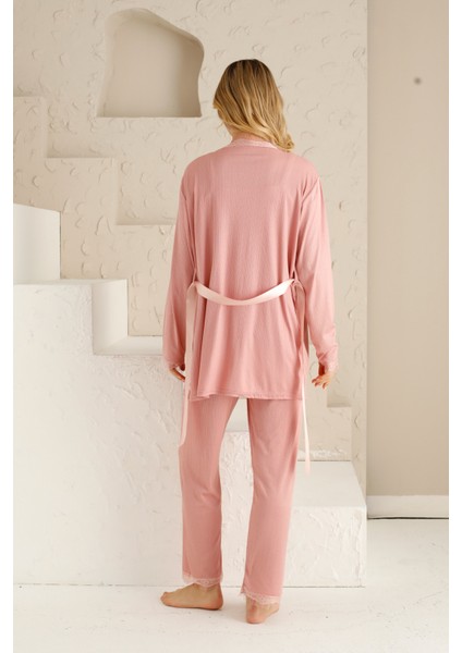 Sabahlıklı Dantel Detaylı Pegasus Kadın Pijama Takımı-Çeyizlik Takım- Geniş Beden Aralığı