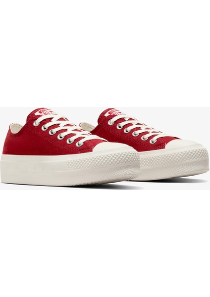 Chuck Taylor All Star Lift Hearts Unisex Kırmızı Platform Sneaker fiyatları