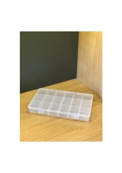 18 Bölmeli Şeffaf Plastik Takı Düzenleyici Kutu - Dayanıklı ve Pratik Kullanım, 26x15x3 cm