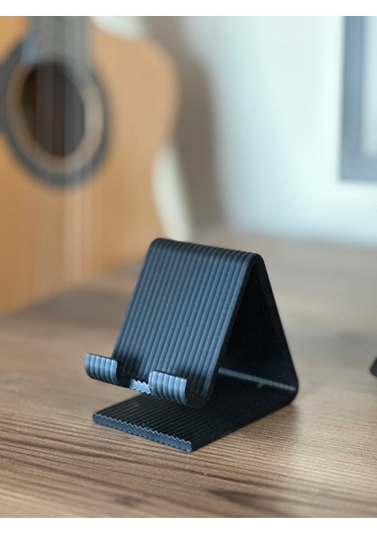 Şık Modern Masaüstü Tablet ve Telefon Standı - Siyah fırsatları