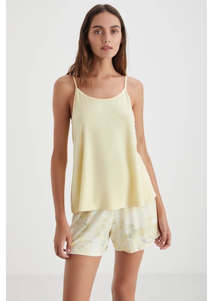 Yumuşak Dokulu Ip Askılı Kadın Şort Takım 2742 fiyatları