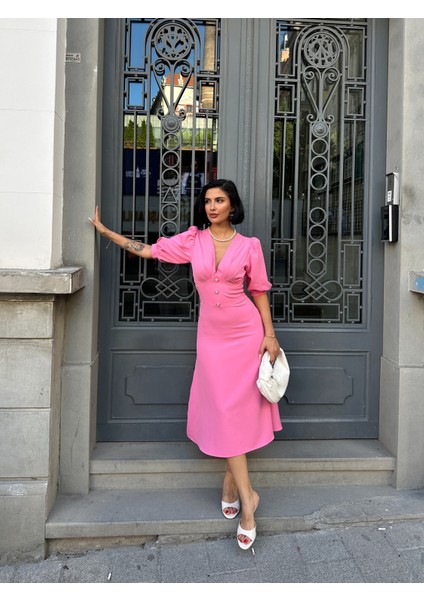 Karpuz Kol Önü Düğmeli Midi Elbise fırsatları