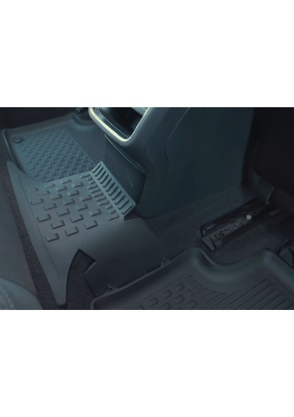 Skoda Octavia 2020+ Uyumlu 4.5d Premium Havuzlu Oto Paspas ve Liner Marka 3D Bagaj Havuzu