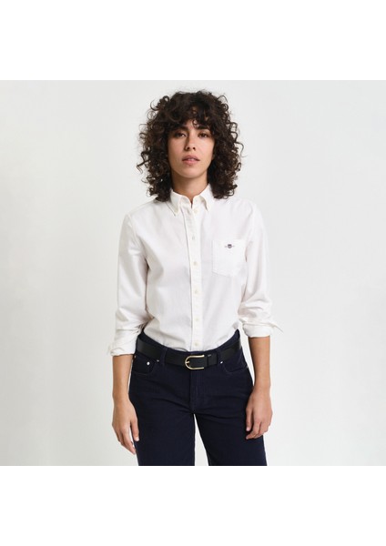 Kadın Beyaz Regular Fit Düğmeli Yaka Oxford Gömlek