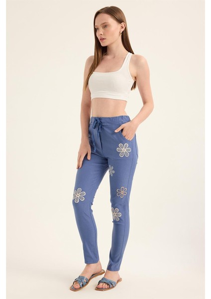 Taşlı Çiçek Motifli Pantolon fiyatları