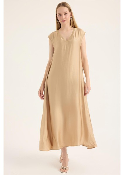 Uzun Simli Elbise