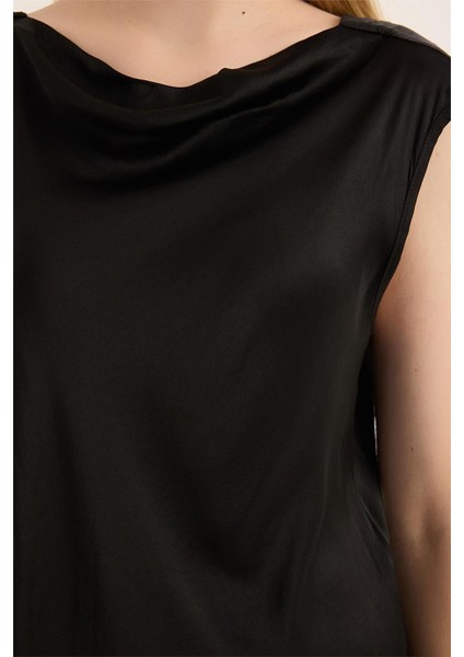 Saten Kolsuz Bluz fırsatları