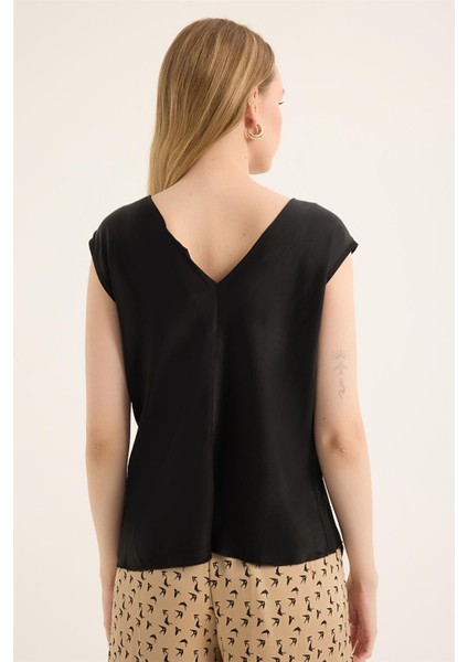 Saten Kolsuz Bluz indirimleri