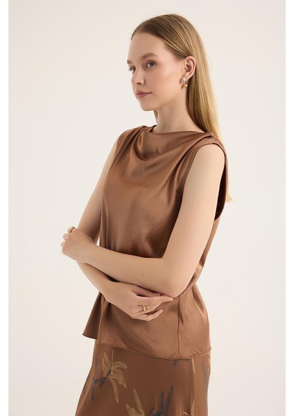 Saten Kolsuz Bluz fiyatları