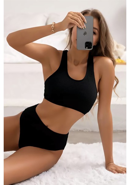 Kadın Siyah Çapraz Sırt Detaylı Iç Çamaşır Takımı