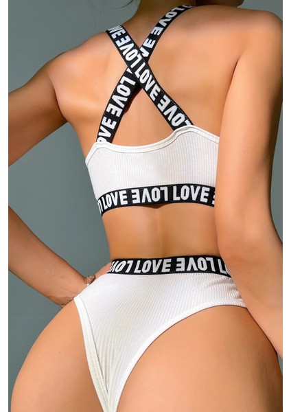 Kadın Beyaz Çapraz Sırt ve Love Yazı Detaylı Iç Çamaşır Takımı fiyatları