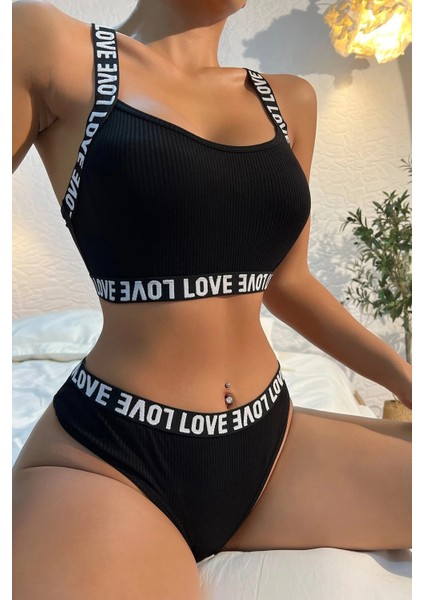 Kadın Siyah Çapraz Sırt ve Love Yazı Detaylı Iç Çamaşır Takımı