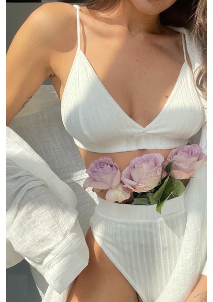 Kadın Beyaz Yüksek Bel Dolgusuz Slip Takım fırsatları