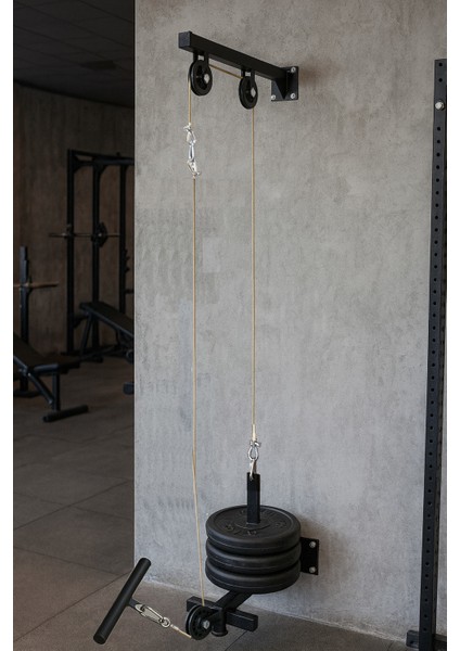 Duvar Tipi Çok Fonksiyonlu Lat Pulldown & Row Istasyonu modelleri