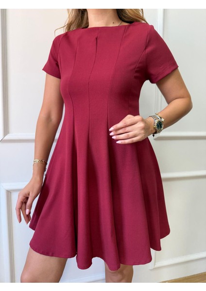 Bordo Volanlı Elbise