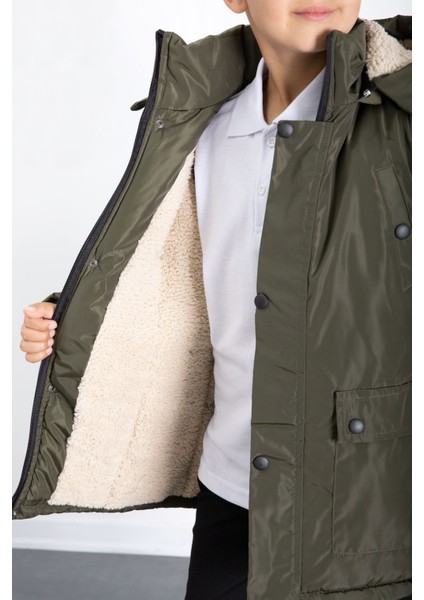 Haki Içi Kürklü Çıkarılabilir Kapüşonlu Basic Erkek Çocuk Şişme Mont 21438 fırsatları