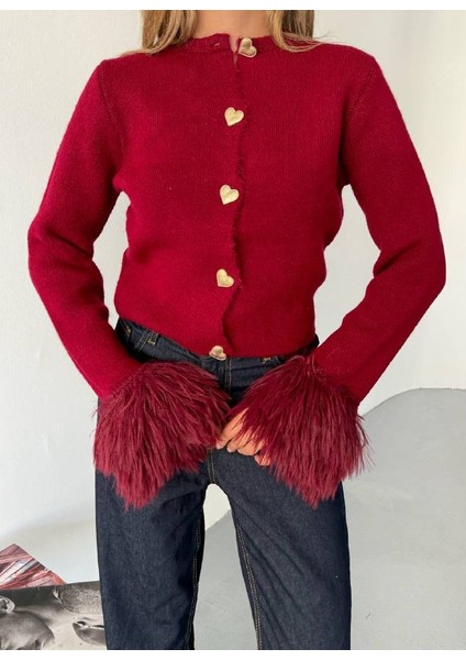 Kadın Kalp Gold Düğmeli Kol Ucu Püskül Detaylı Triko Hırka