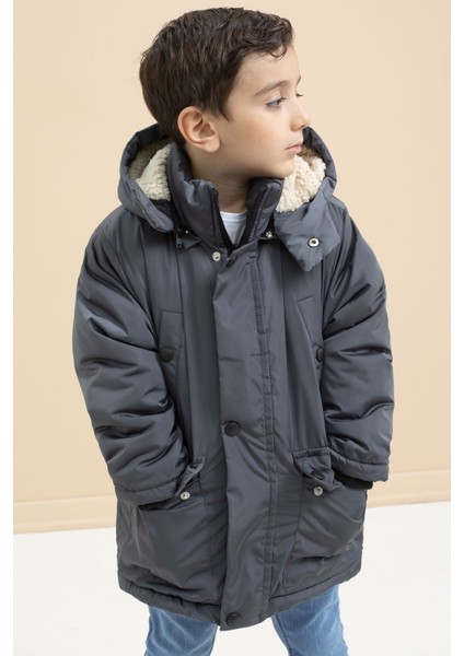 Füme Içi Kürklü Çıkarılabilir Kapüşonlu Basic Erkek Çocuk Şişme Mont 21442 modelleri