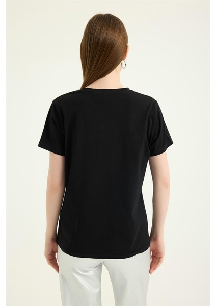 Kalpli Yuvarlak Tshirt indirimleri