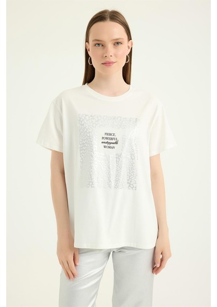 Benek Desenli Yaldızlı Tshirt