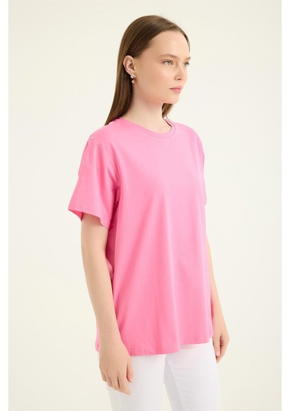Yuvarlak Yaka Tshirt modelleri