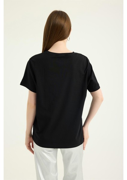 Yuvarlak Yaka Tshirt indirimleri