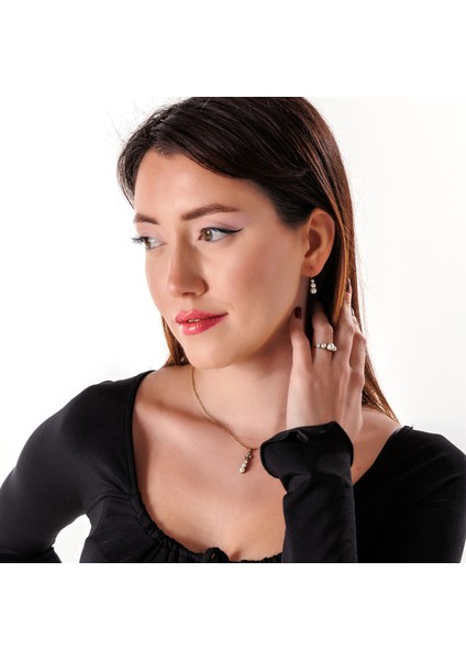 Tria Harmonisi Inci Bakır El Yapımı Kristal Taşlı Kararma Yapmaz Kadın Yüzük Kutulu fiyatları