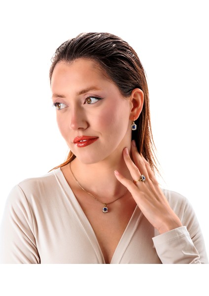 Harmoni Baget Lacivert Bakır El Yapımı Kristal Taşlı Kararma Yapmaz Kadın Yüzük Kutulu fiyatları