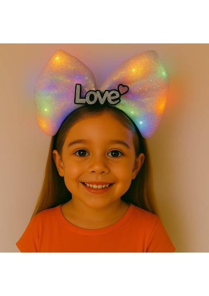 LED Işıklı Love Yazılı Pembe Fiyonk Taç – Kız Çocuk Parti Tacı (3791) fırsatları