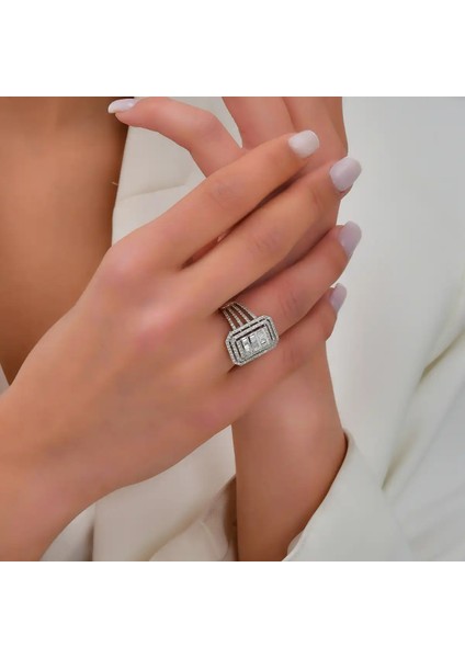 1,14 Karat Pırlanta Baget Yüzük modelleri