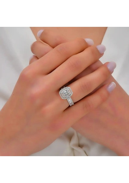 0,98 Karat Pırlanta Baget Yüzük modelleri