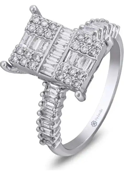 0,70 Karat Pırlanta Baget Yüzük fiyatları