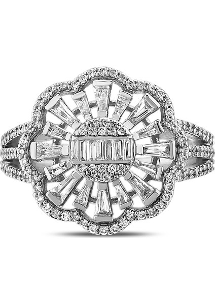 0,70 Karat Pırlanta Baget Yüzük