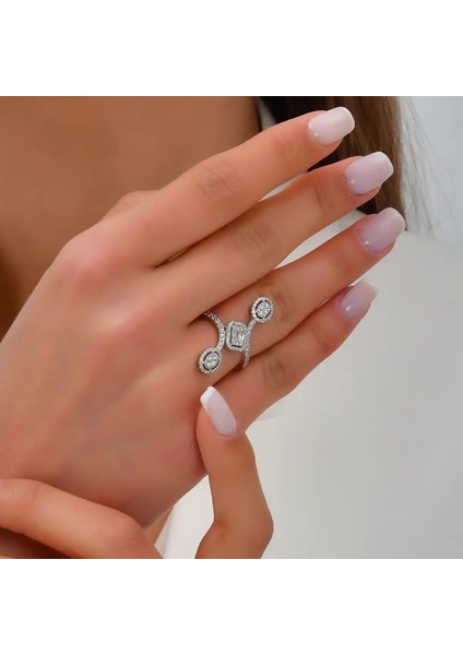 0,68 Karat Pırlanta Baget Yüzük modelleri