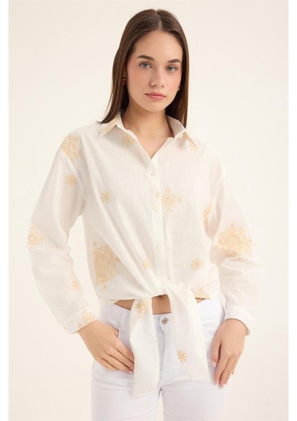 Nakış Işlemeli Gömlek