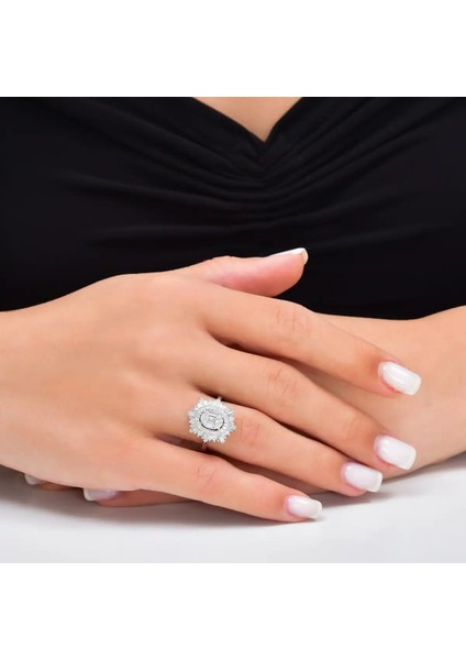 0,76 Karat Pırlanta Baget Yüzük modelleri