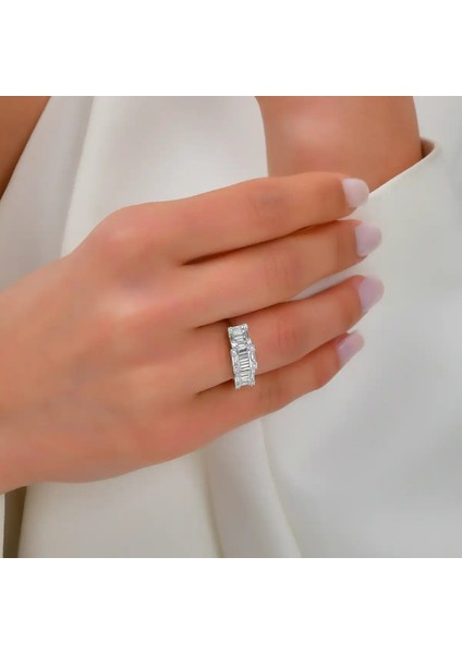 0,56 Karat Pırlanta Baget Yüzük modelleri