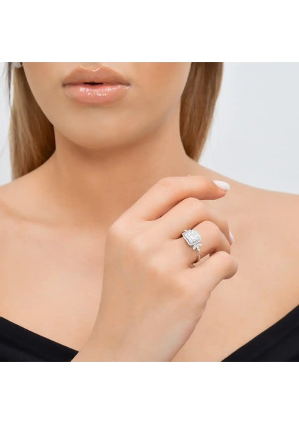 0,48 Karat Pırlanta Baget Yüzük modelleri