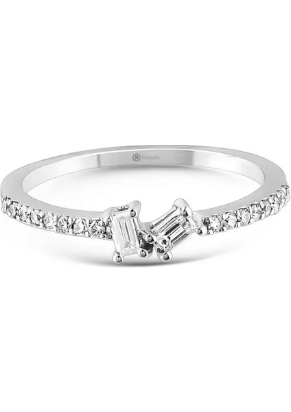 0,19 Karat Pırlanta Baget Yüzük