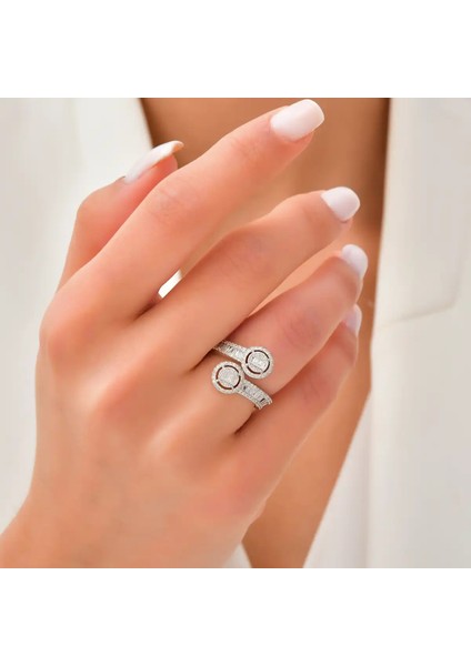 0,78 Karat Pırlanta Baget Yüzük modelleri