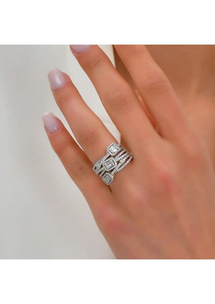 1,25 Karat Pırlanta Baget Yüzük modelleri