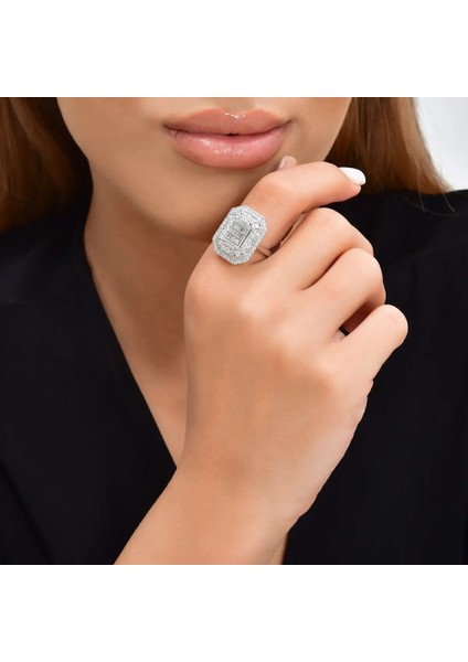 1,70 Karat Pırlanta Baget Yüzük