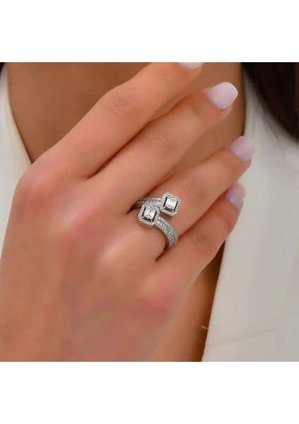 0,79 Karat Pırlanta Baget Yüzük modelleri