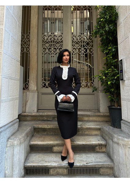 Yakası Düğmeli Fırfırlı Midi Kalem Elbise