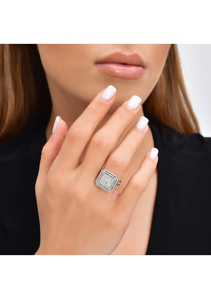 1,42 Karat Pırlanta Baget Yüzük modelleri