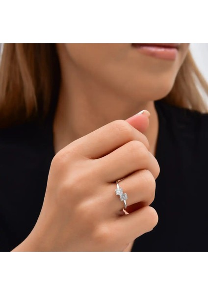 0,16 Karat Pırlanta Baget Yüzük modelleri