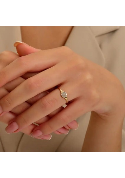 0,08 Karat Pırlanta Yuvarlak Yüzük fırsatları