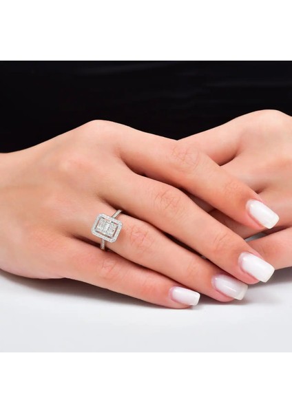 0,48 Karat Pırlanta Baget Yüzük modelleri